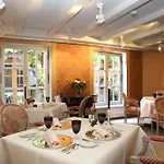 Krone Hotel 4*