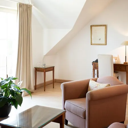 Hotel Restaurant Krone 4*